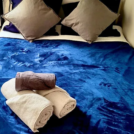 Διαμέρισμα Integral , La Defense Paris , Propre A Cote De Tous Commodite *